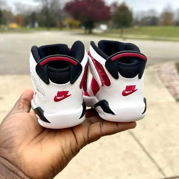 Nike Air Jordan 6‎ Retro Little Flex Carmine Baby Shoes Size 4 - Picture 7 of 10